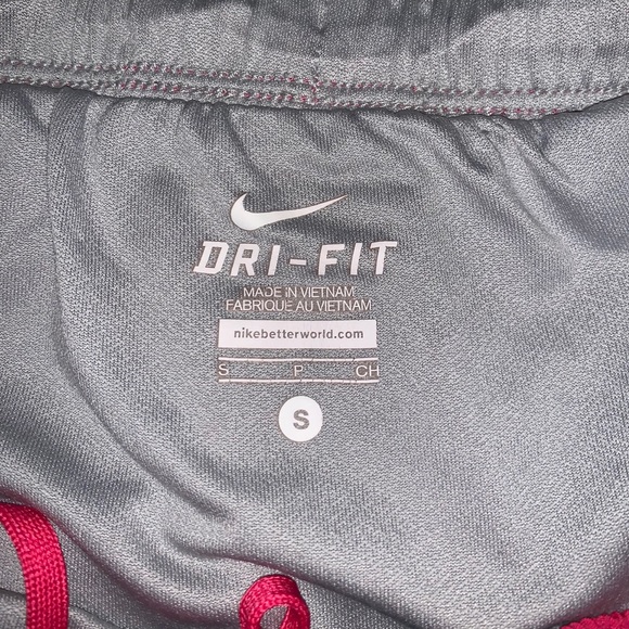 Dri-Fit Nike Shorts - Picture 3 of 3